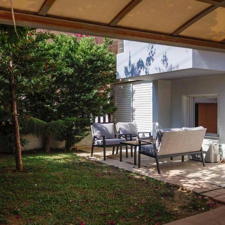Pame Rentals - Cozy Glyfada Stay With Free Parking Афины Экстерьер фото